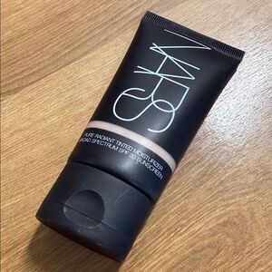 Used twice - NARS Tinted moisturizer in shade Mykonos